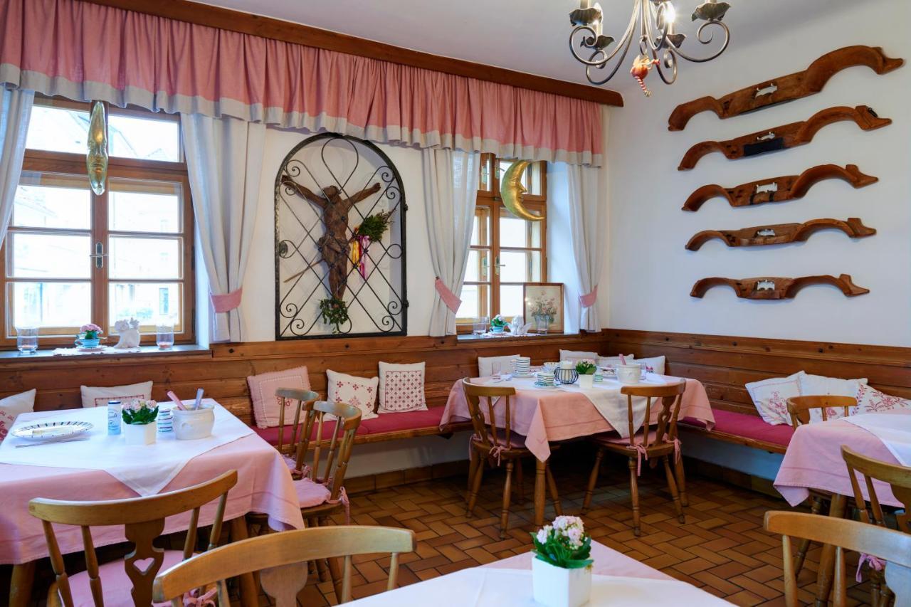 Gasthof Hametner Mit Innviertlerhof Mit Direktem Zugang Zur Therme Mediterrana Durch Unseren Garten! باد هول المظهر الخارجي الصورة