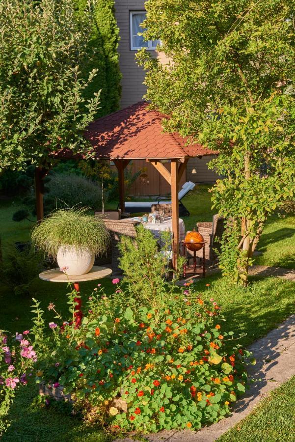 Gasthof Hametner Mit Innviertlerhof Mit Direktem Zugang Zur Therme Mediterrana Durch Unseren Garten! باد هول المظهر الخارجي الصورة